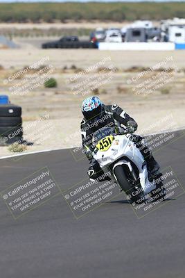 media/Oct-12-2025-CRA (Sun) [[e621380112]]/Races/Race 10/